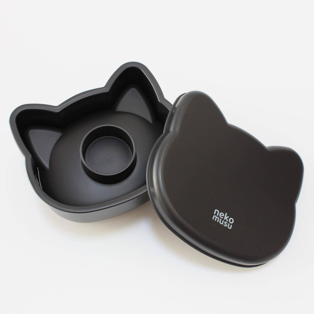 black cat onigiri bento case lid off