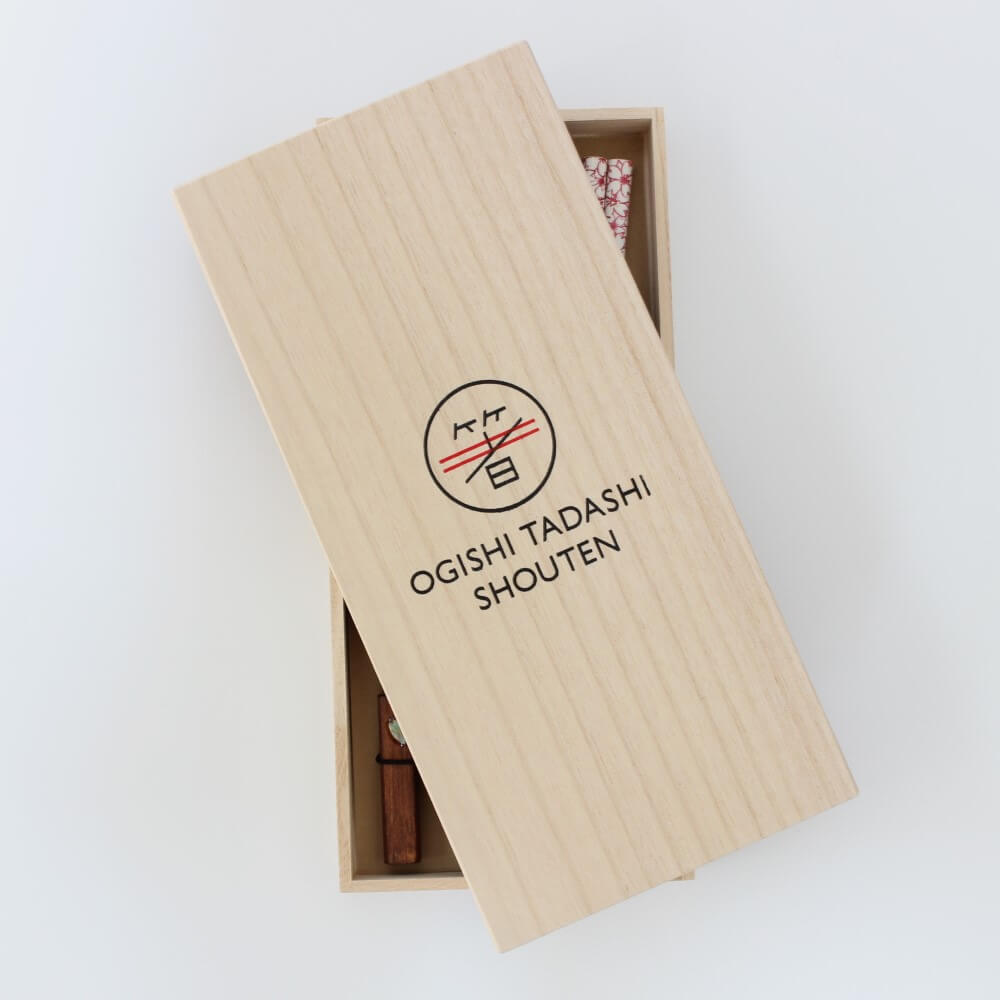 box cover of modern sakura chospticks gift set ogishi tadashi