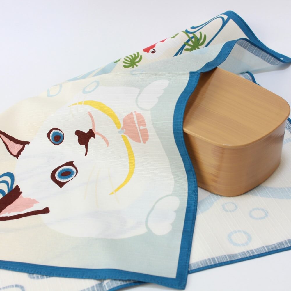cat goldfish furoshiki covering bento box