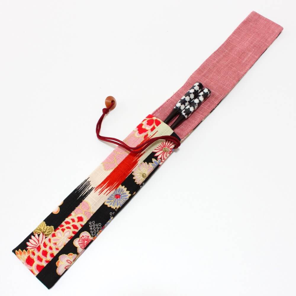 chopsticks inside fabric chopsticks case