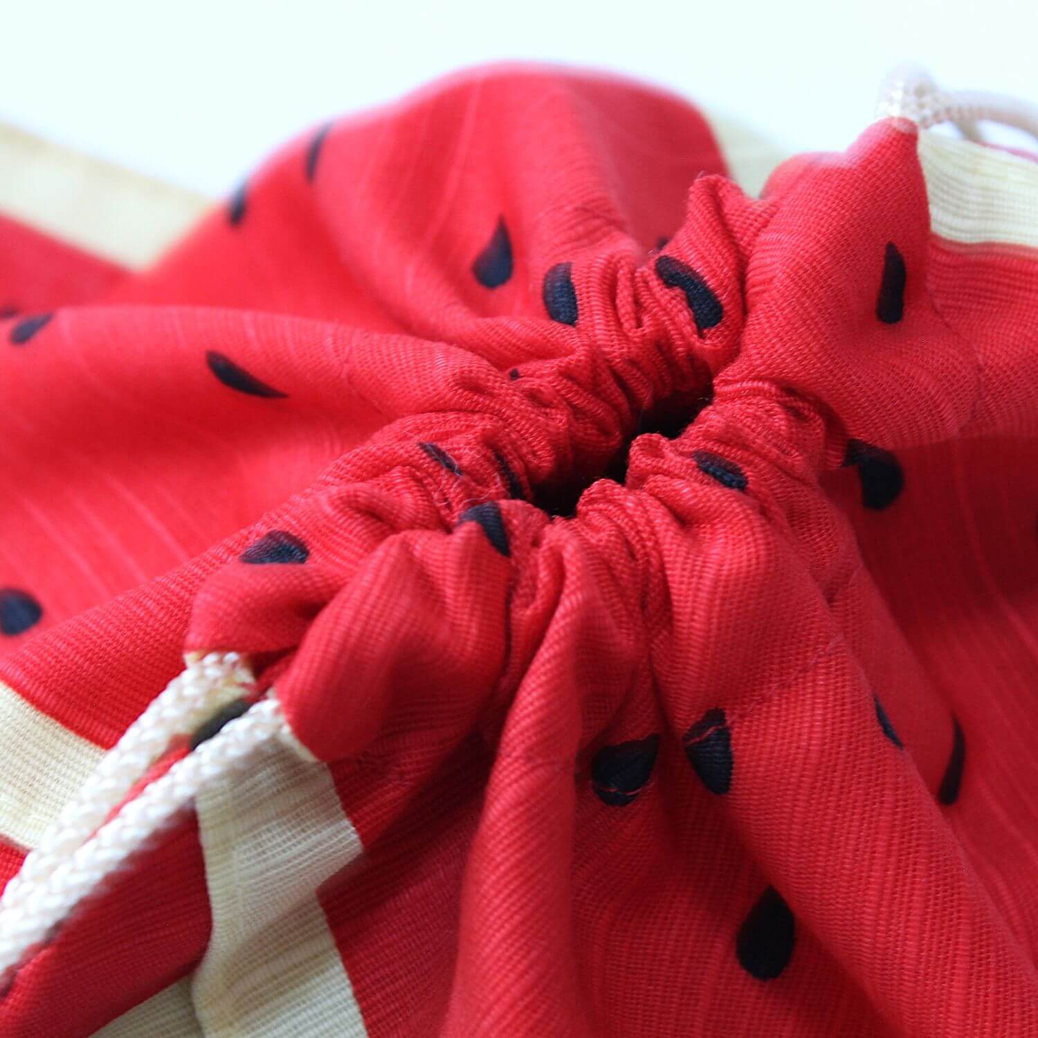 Hamamonyo Watermelon Kinchaku Bento Lunch Bag