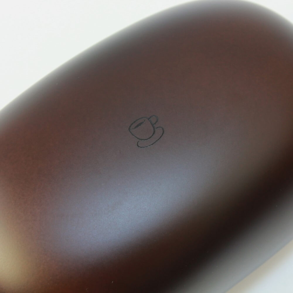 close up lid bread loaf onigiri bento box