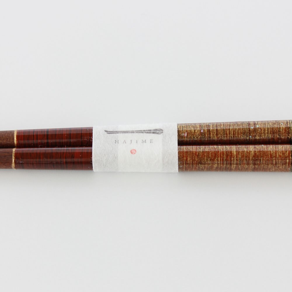 close up of middle section of mutsuki red chopsticks
