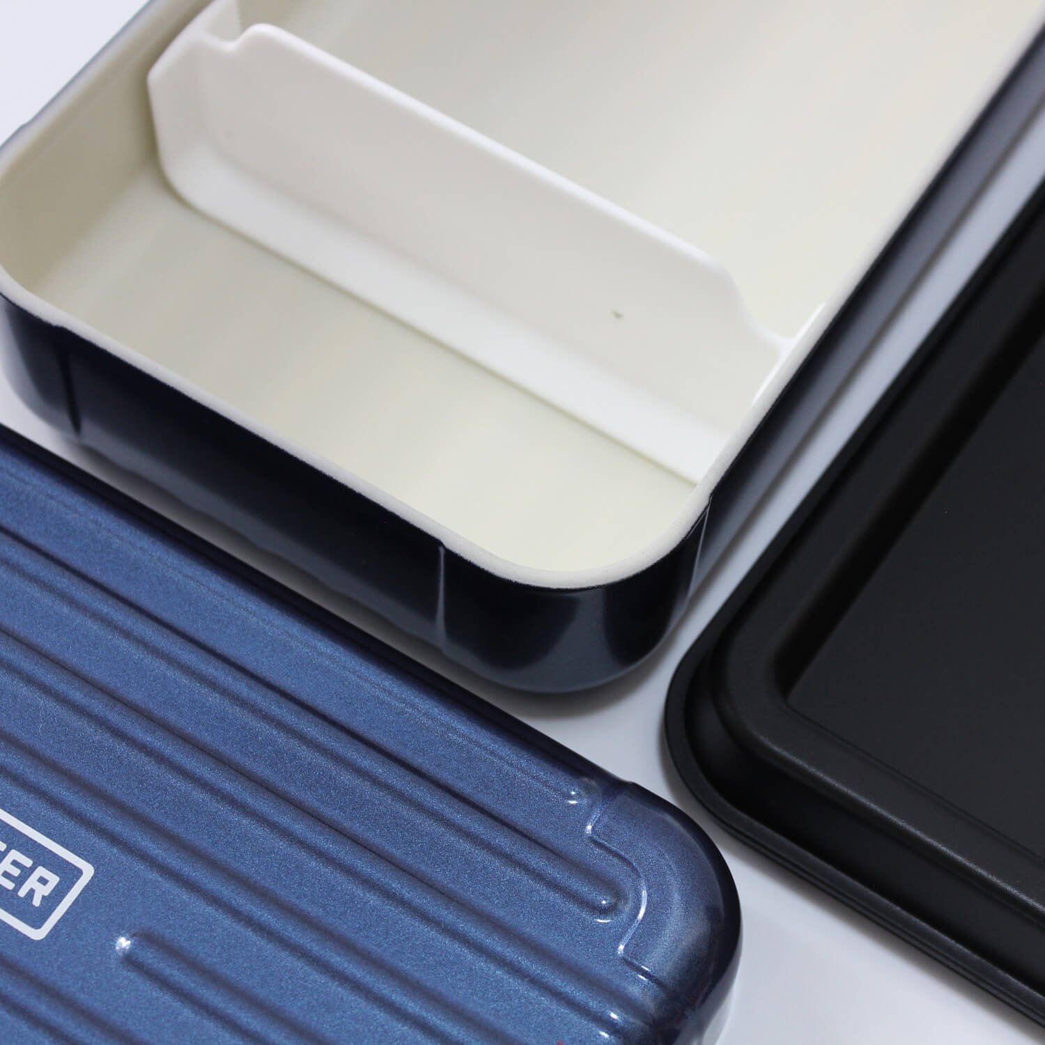 Koffer Suitcase 1 Tier Bento Box | 700ml capacity