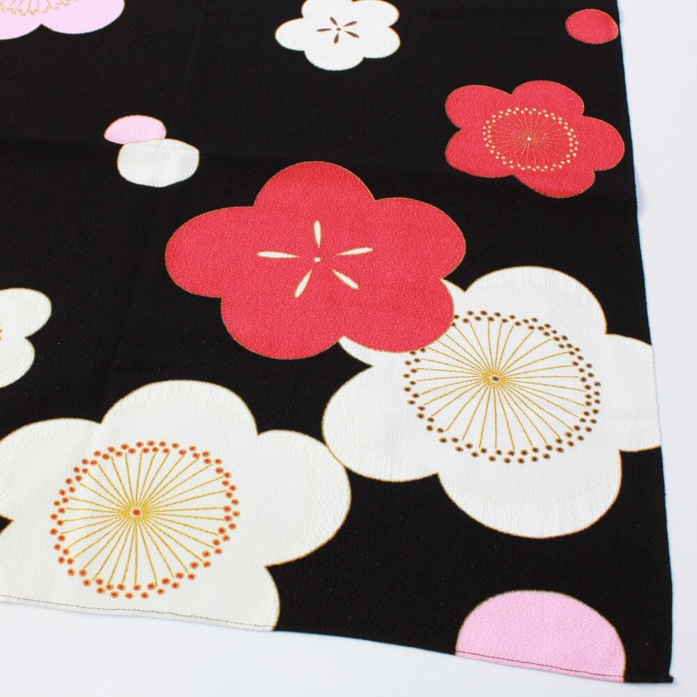 corner shot kasane ume furoshiki