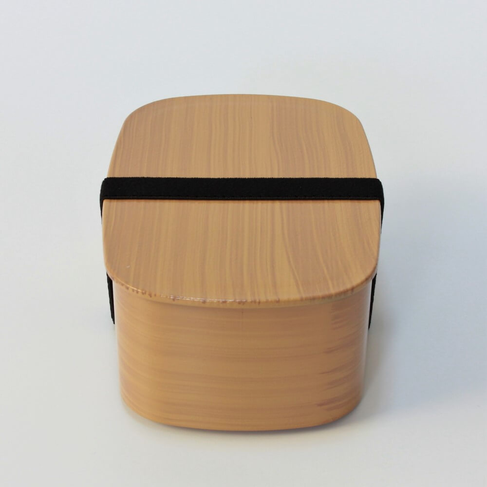 front view of the 1 tier bento box light brown hinoki