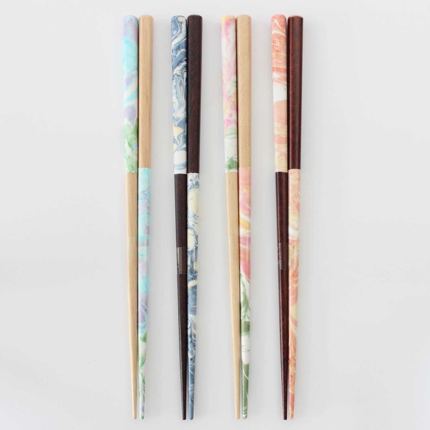 ichigo ichie chopsticks full length side by side