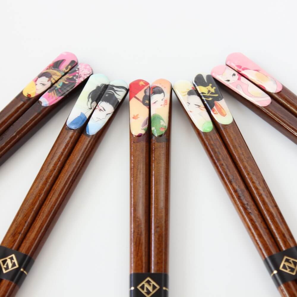 japonesque chopsticks fan out position