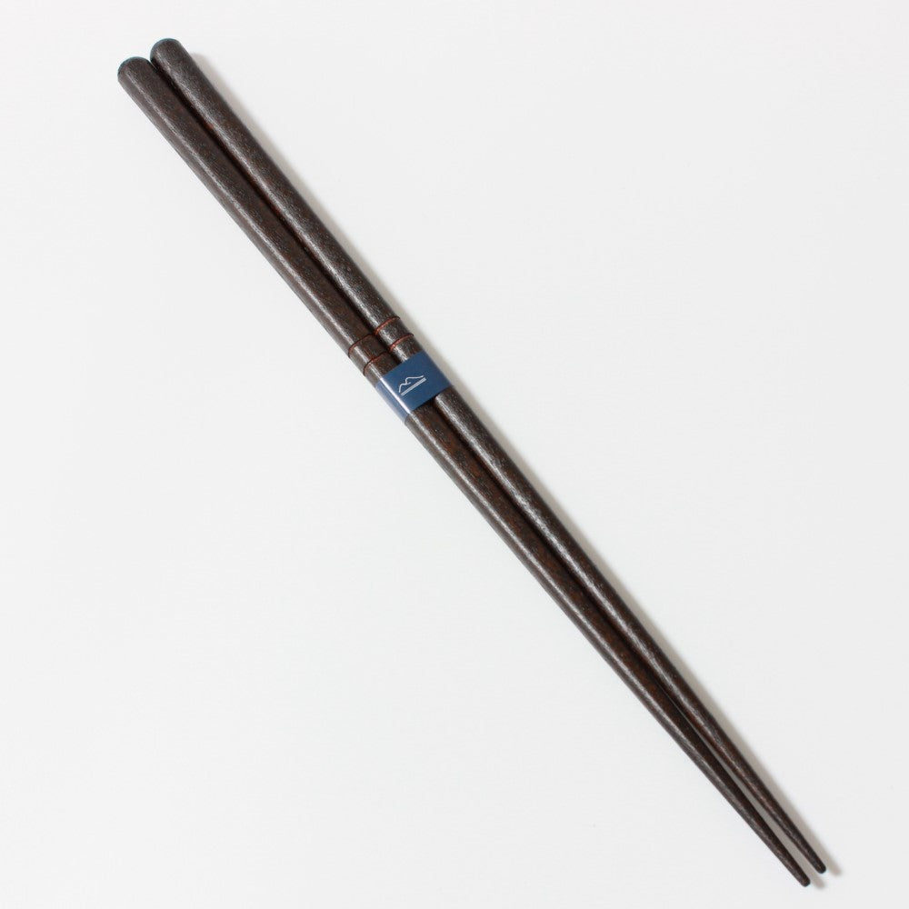 kurabi black chopsticks hero photo