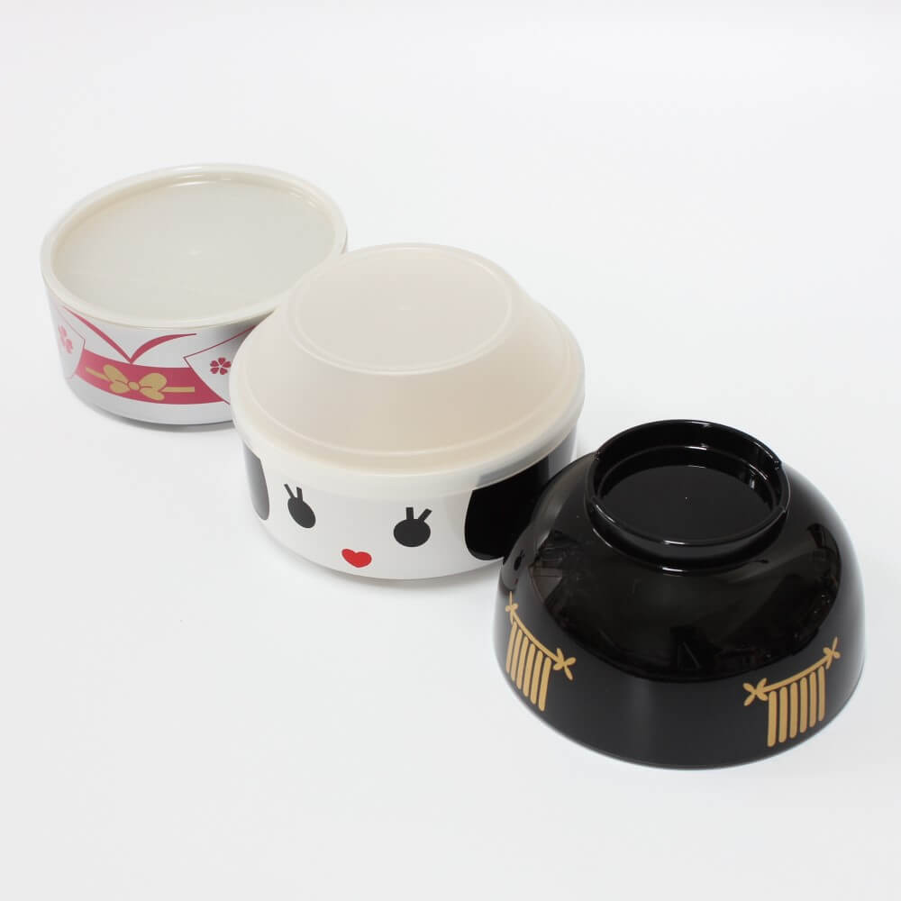 layers lined up kokeshi maihime bento box