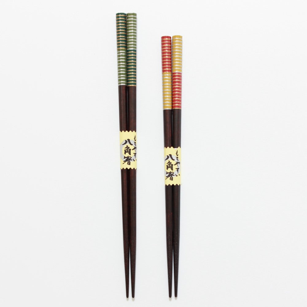 musou green red wood chopsticks side by side