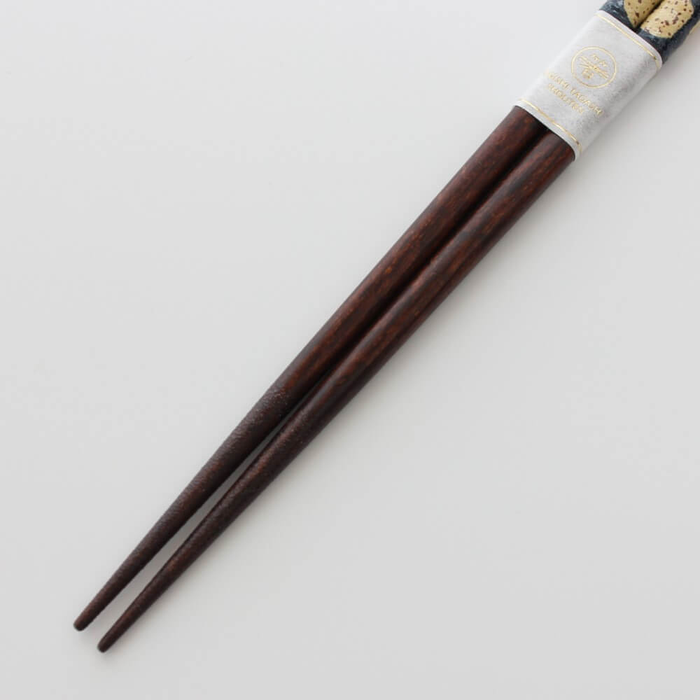 pointed tips of mizutama blue chopsticks