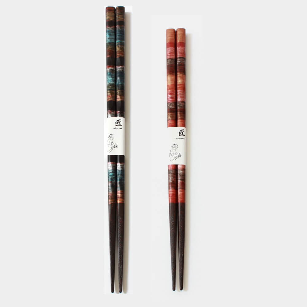 ryuga-blue-red-chopsticks-side-by-side