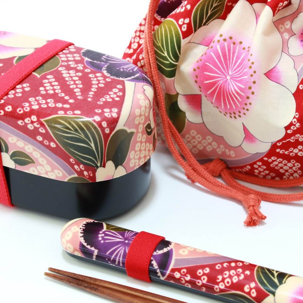 sakura blossoms oval bento box set close up