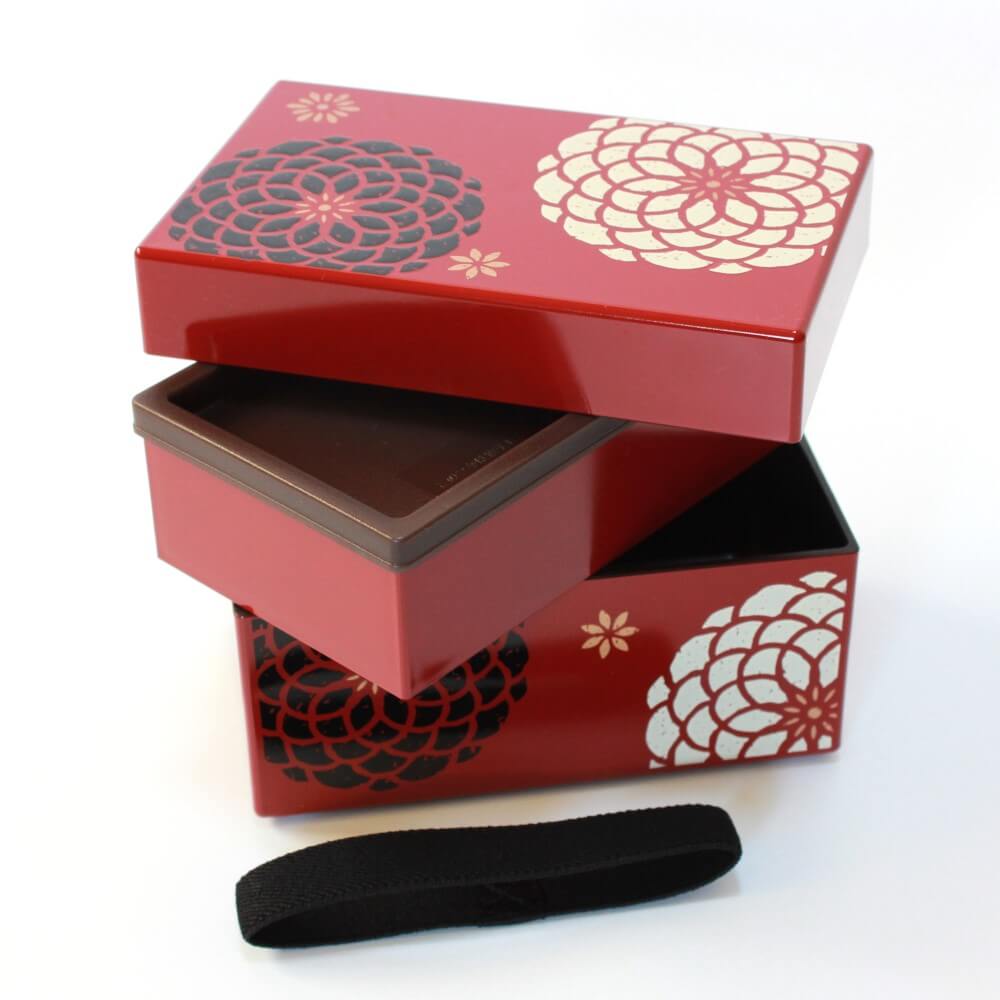 spirally stacked hakoben red bento box