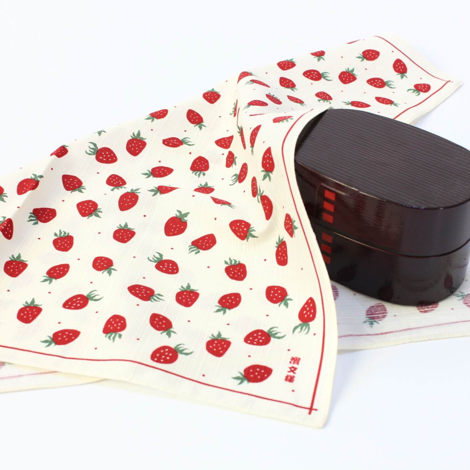 Hamamonyo Mizutama Strawberries Furoshiki Wrapping Cloth 50cm