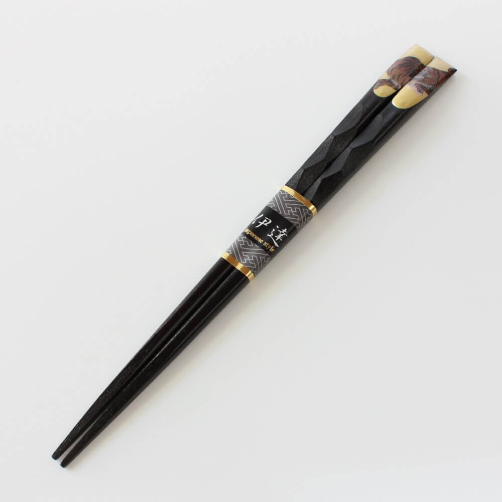 tenpyo tiger wood chopsticks angled shot