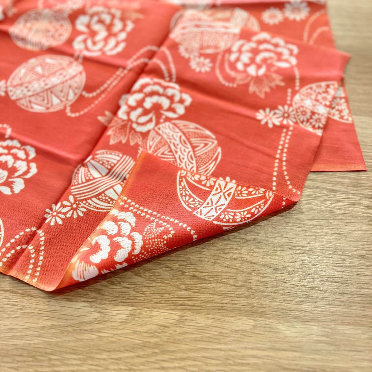 Rienzome Tenugui Hana Temari | Hand dyed | Todaya Shoten