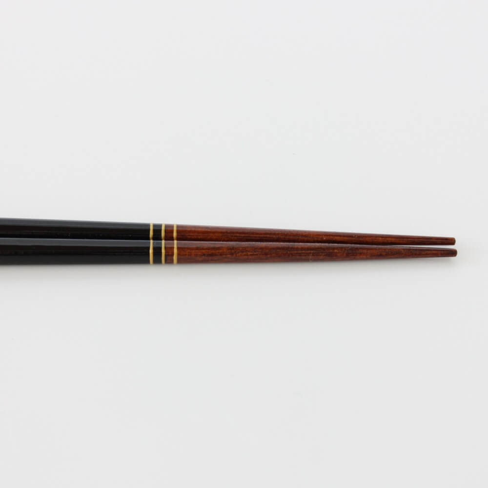 tips of the black tensoge cosmos wood chopsticks