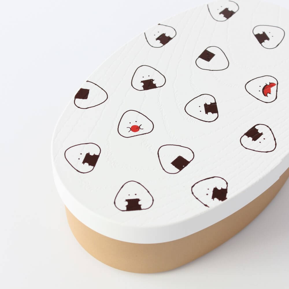 top of lid of gyutto onigiri white bento box