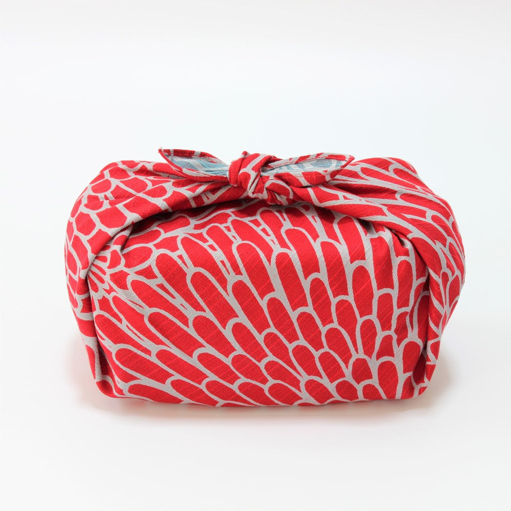 Bento boxes can be wrapped with furoshiki.