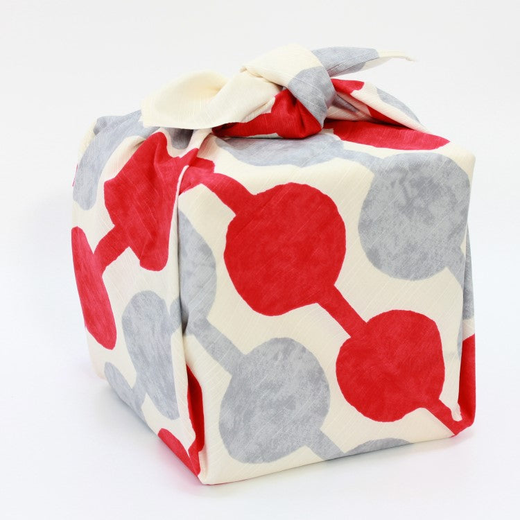 angle picture of the wrapping bento box