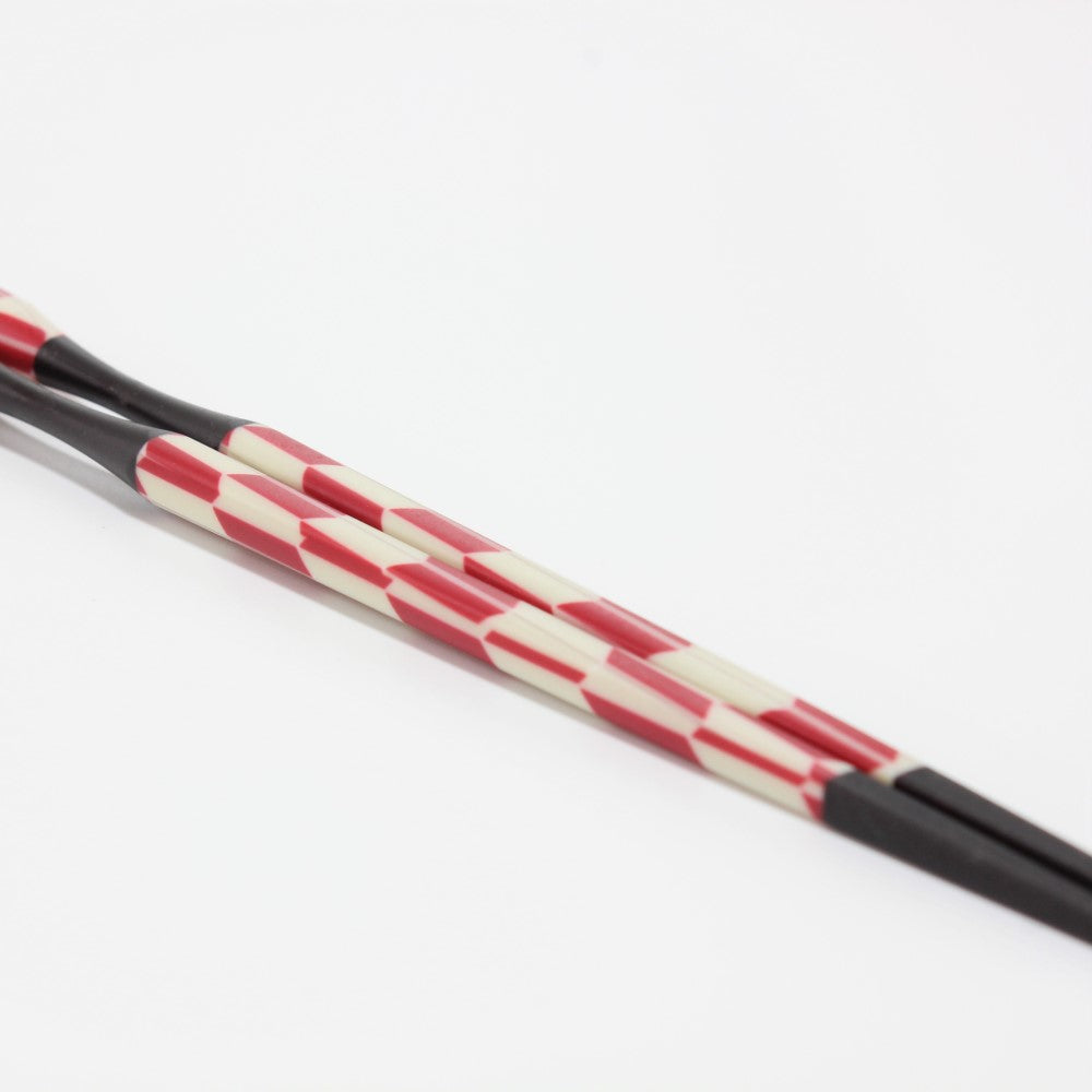 Close up shot showing the Yabane pattern on the Majime Life Ohashi Collection chopsticks Yabane