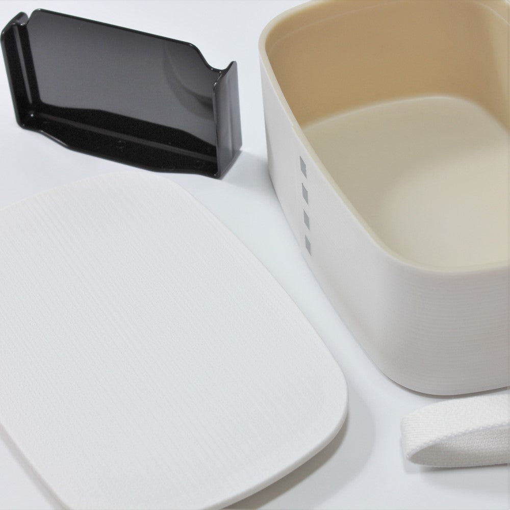 Majime Life Matte White Nuri Wappa One Tier Bento Box from Japan Microwave safe Dishwasher safe Japanese style bento box for adults Wappa style with internal divider