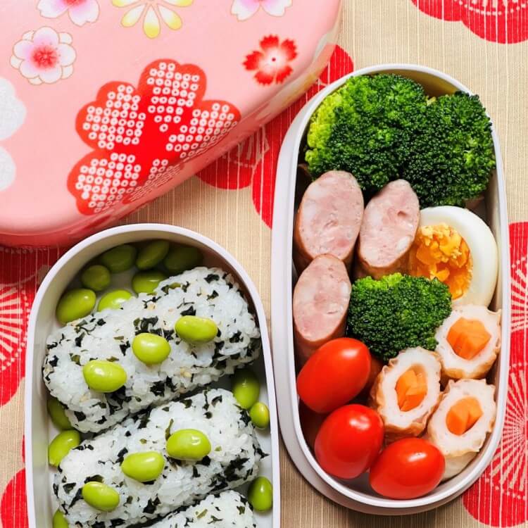 Japanese bento box Kimono Yume Sakura Pink with onigiri and simple bento side dishes