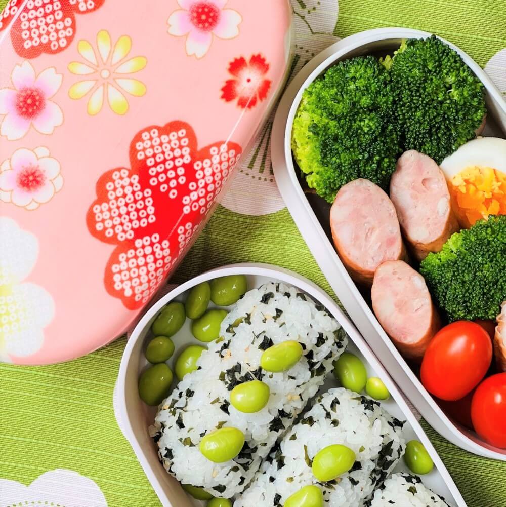 kimono yume sakura pink bento box with onigiri bento 