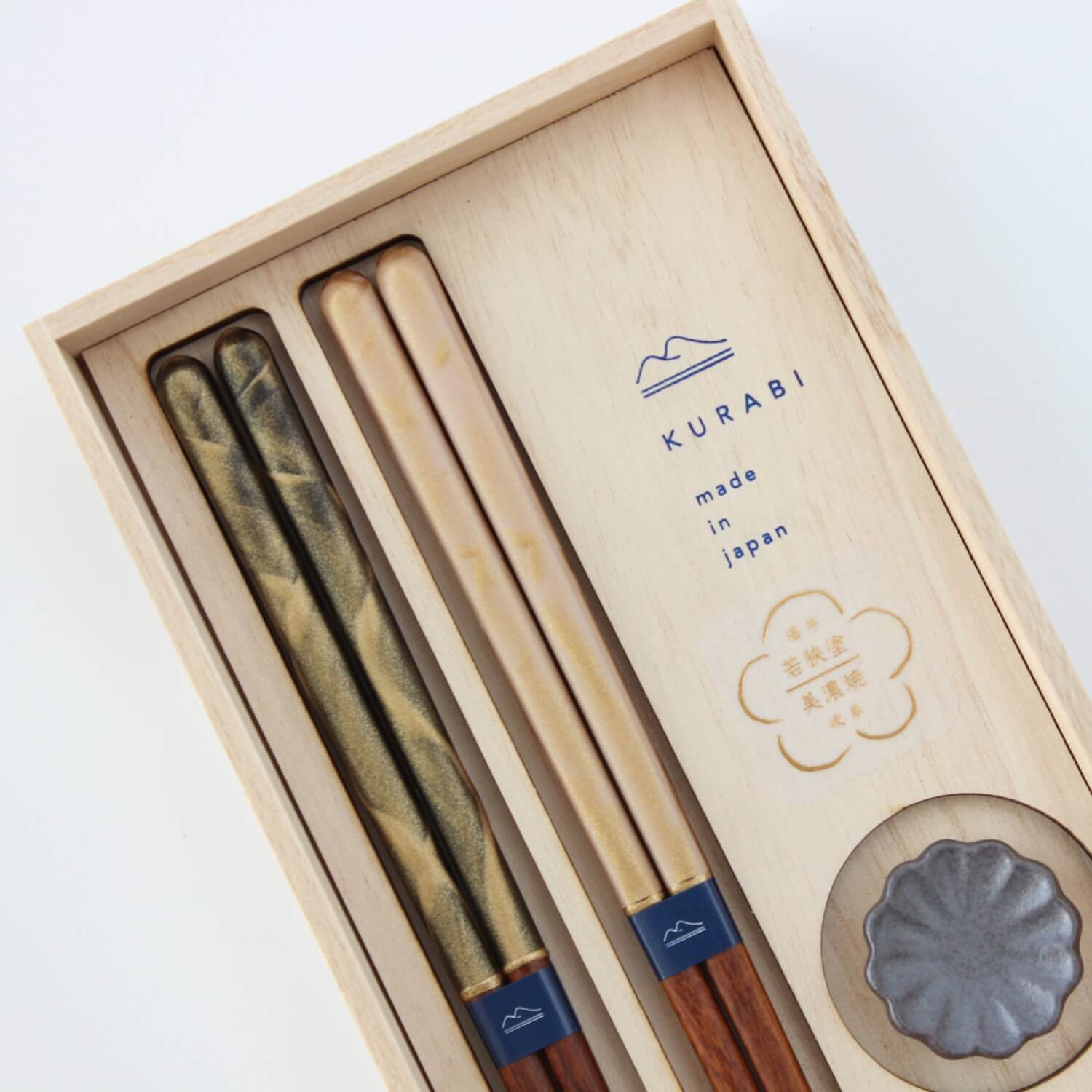 close up of the chopsticks in gift box