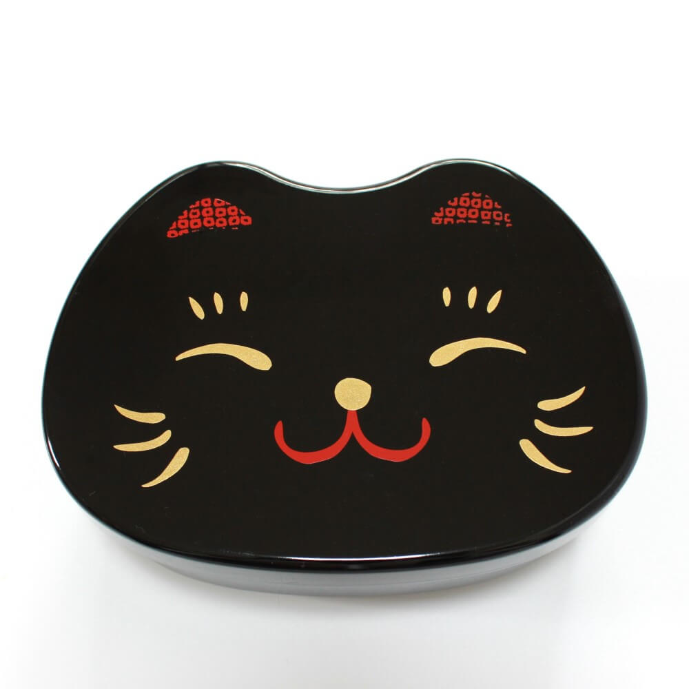 close up maneki cat face black bento box