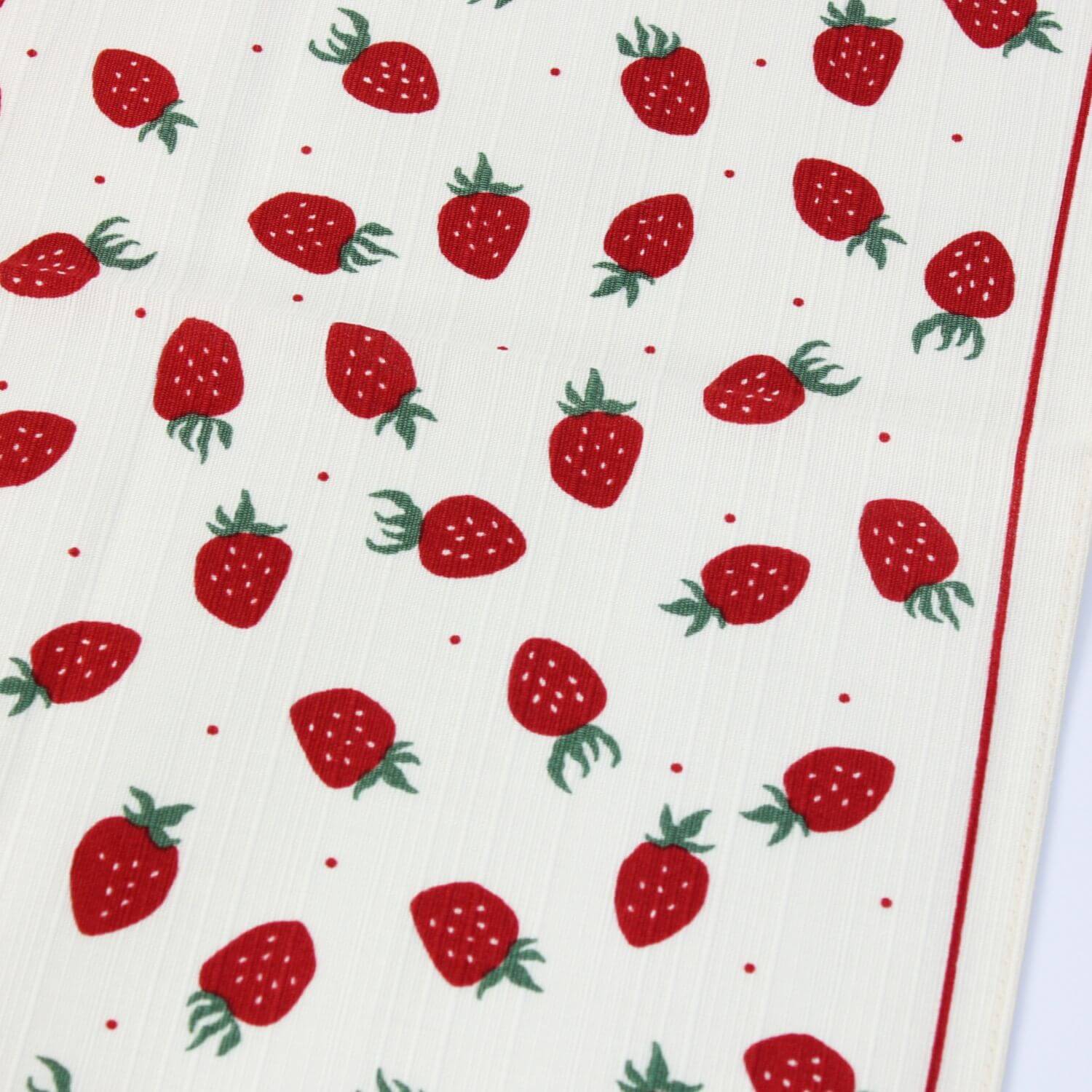 Hamamonyo Mizutama Strawberries Furoshiki Wrapping Cloth 50cm