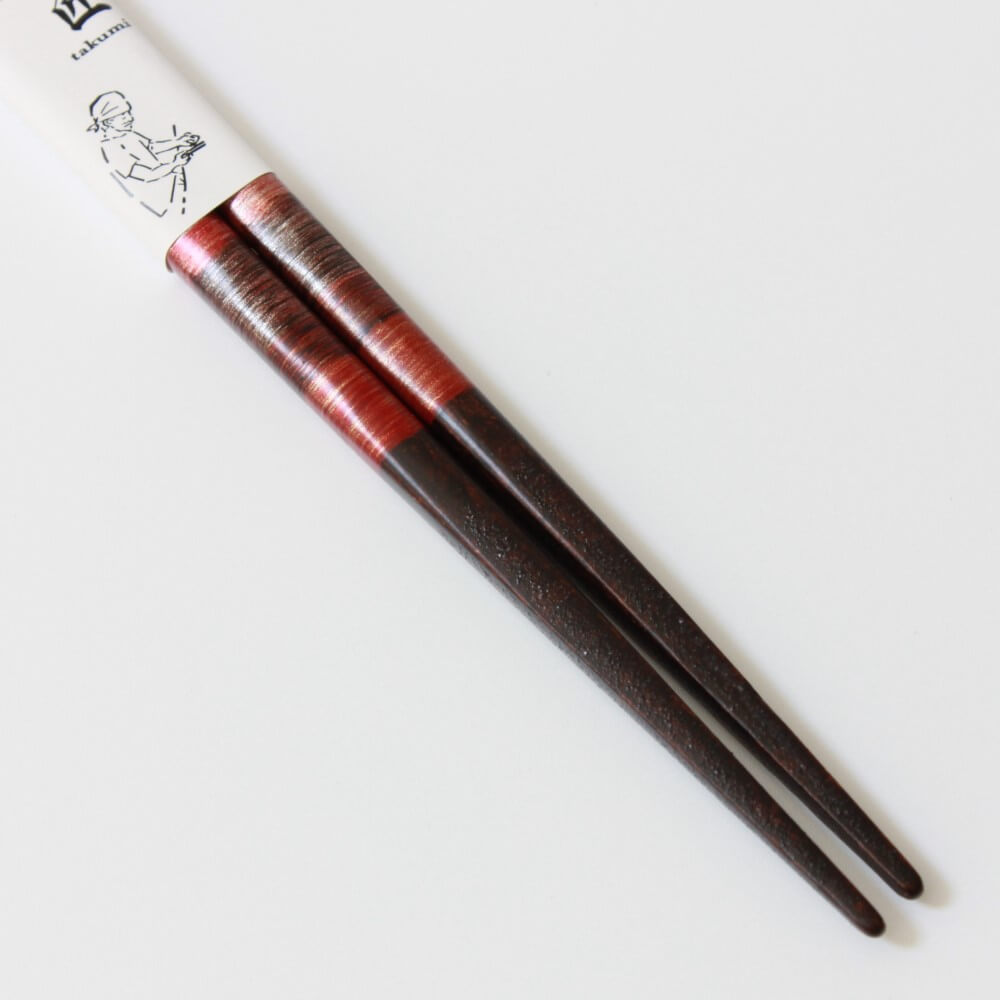 close-up-tips-ryuga-red-kawai-chopsticks