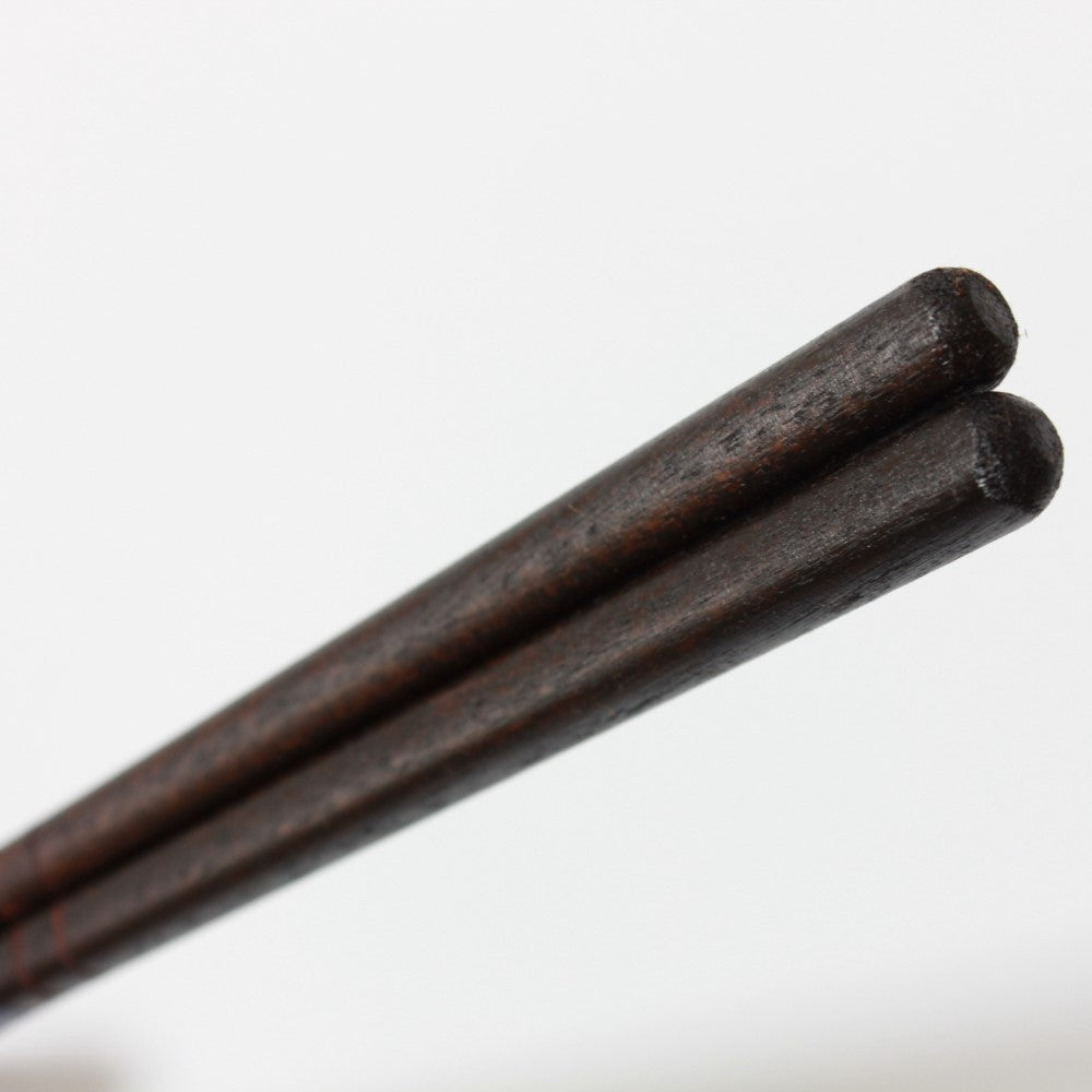 close up top kurabi black japanese lacquer chopsticks