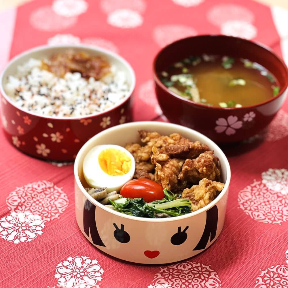 front face of kokeshi hanako packed bento