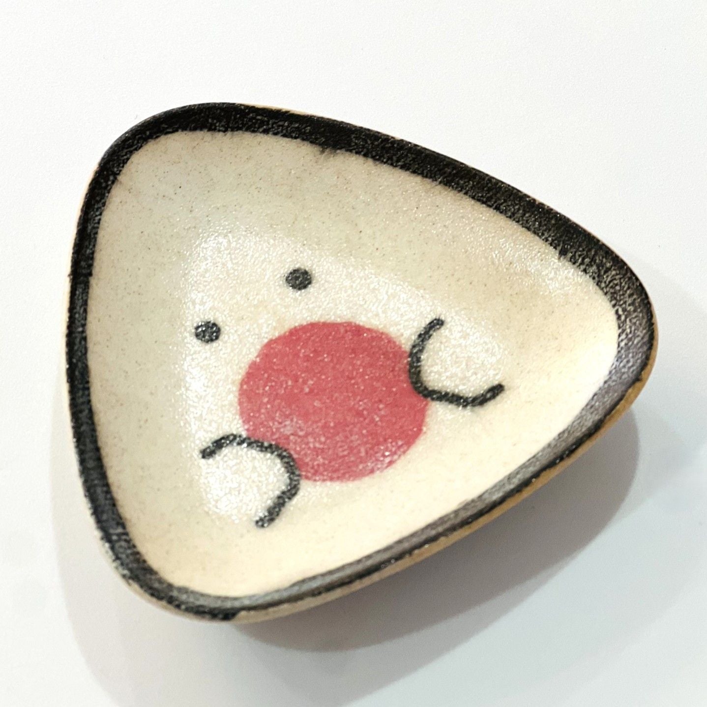 gyutto onigiri san umeboshi small dish plate