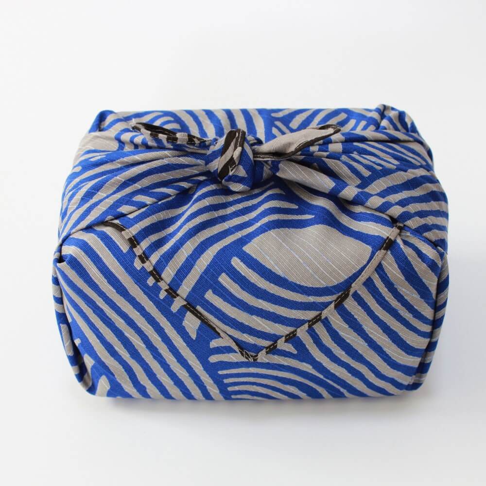 isa monyo knot yui blue side furoshiki wrapped bento box