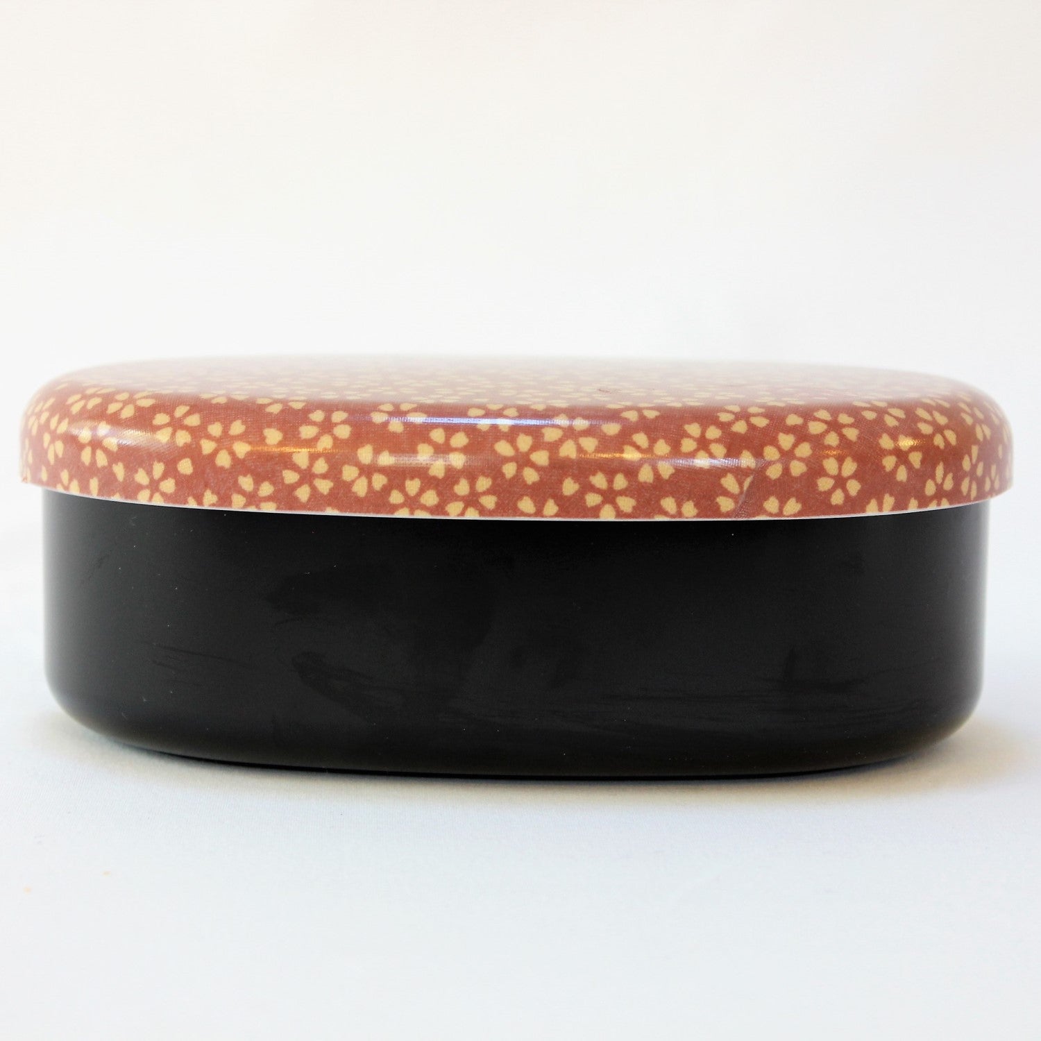Majime Life Wagara Sakura 1 tier bento box from Japan Japanese bento boxes from Japan Made in Japan bento lunch boxes compact bento box pink sakura bento