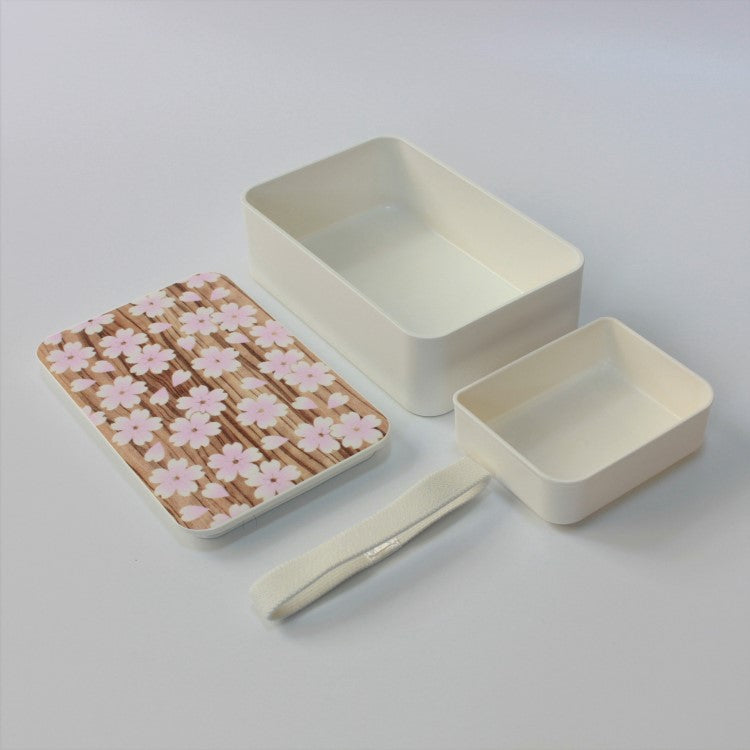 Innner divider removed from the Sakura Mokume Pink 1 Tier Bento Box
