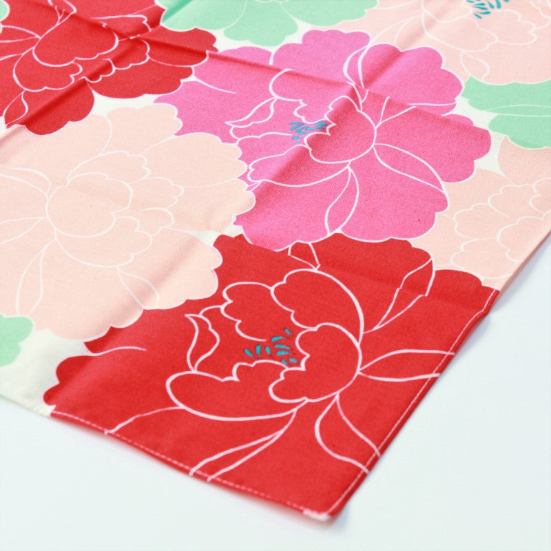 Red, pink, light blue flowers adorn this hime musubi furoshiki