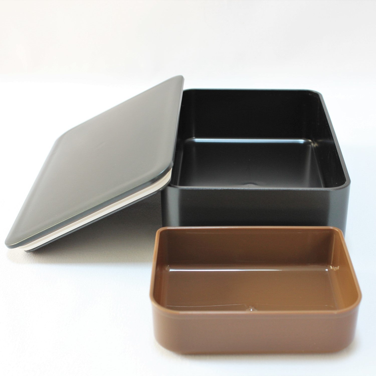 Majime Life Kuro 1 Tier Bento Box Japanese Bento Boxes for Adults Made in Japan Simple functional Bento Lunch boxes Microwave and Dishwasher safe black sleek design with inner container