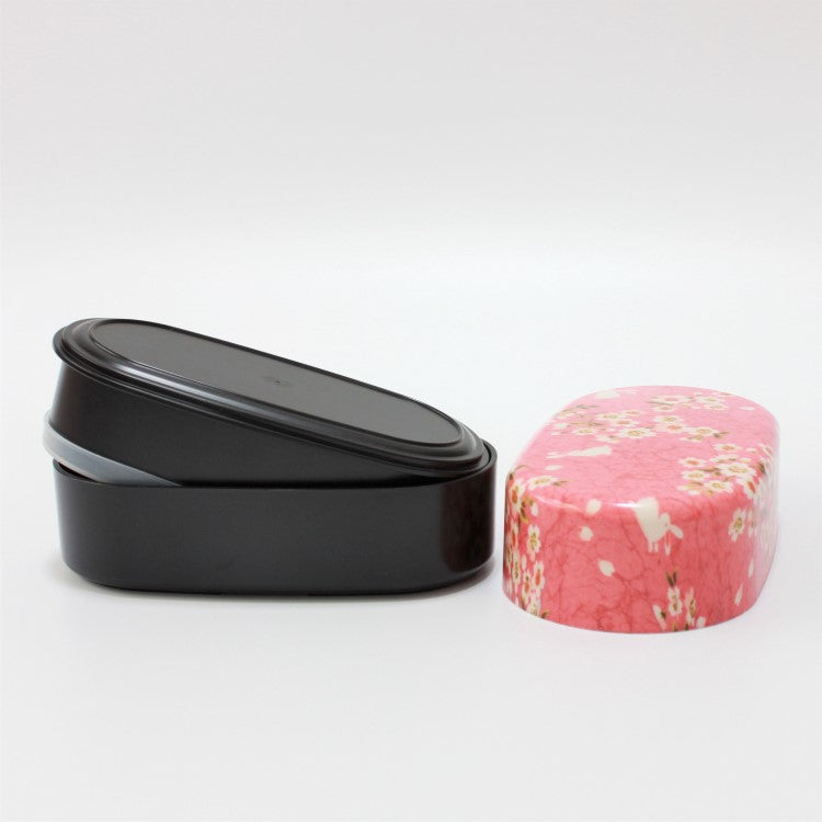 Top layer can be flipped and stored in the lower layer of the Sakura Usagi Pink bento box