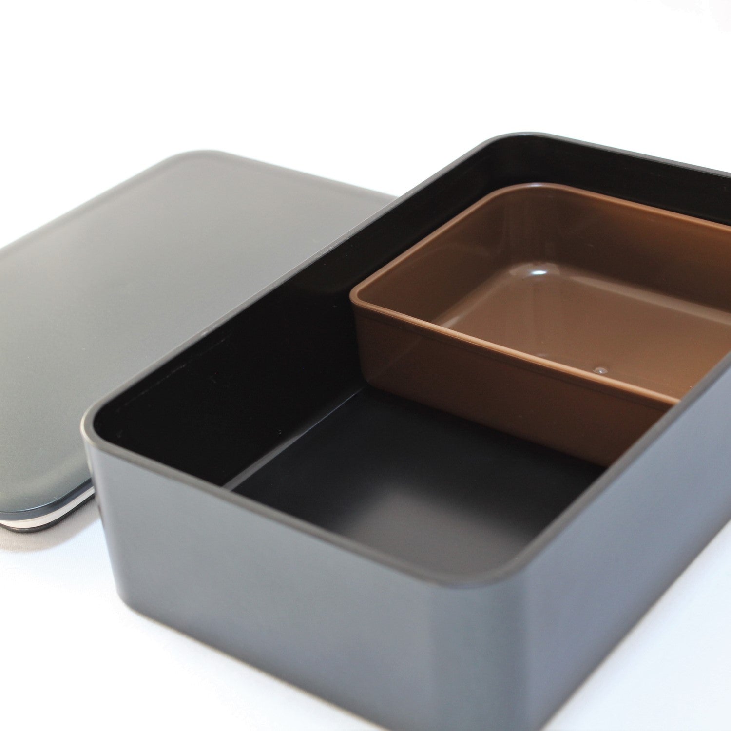 Majime Life Kuro 1 Tier Bento Box Japanese Bento Boxes for Adults Made in Japan Simple functional Bento Lunch boxes Microwave and Dishwasher safe black sleek design with inner container