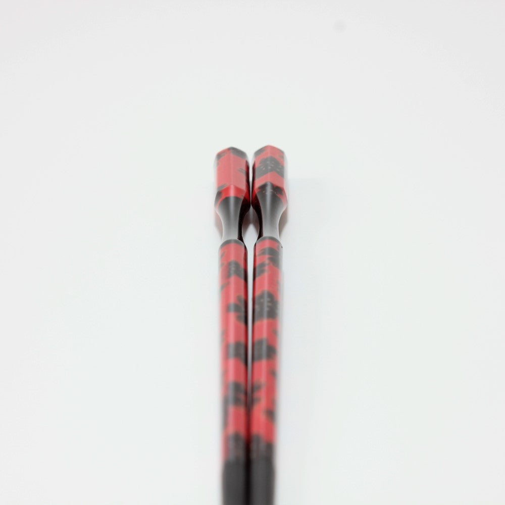 Majime Life Ohashi Collection Chopsticks Black Cosmos curved neck design allows comfortable grip