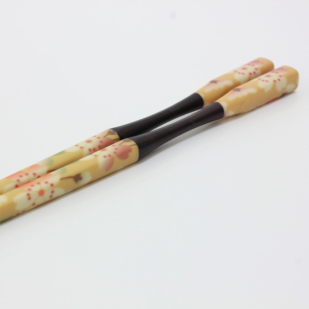 Majime Life Ohashi Collection Chopsticks Sakura Chirashi japanese style chopsticks with curved necks