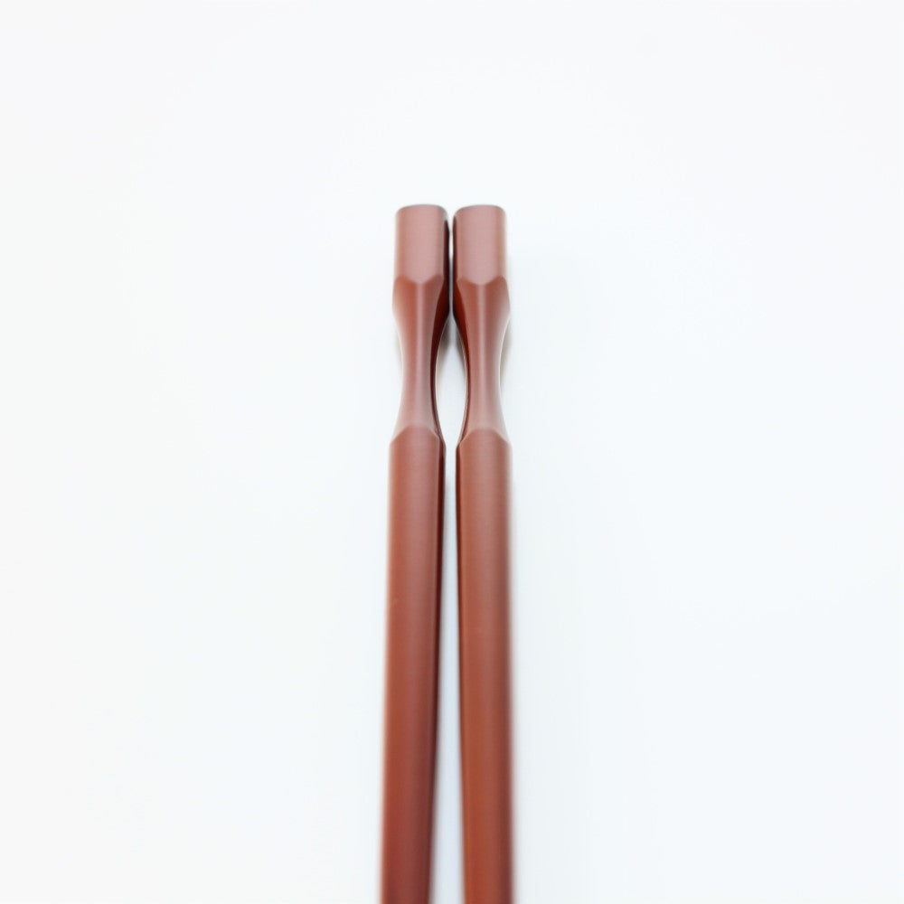 Majime Life Ohashi Collection Shunkei Chopsticks with curved neck for easy hold. 